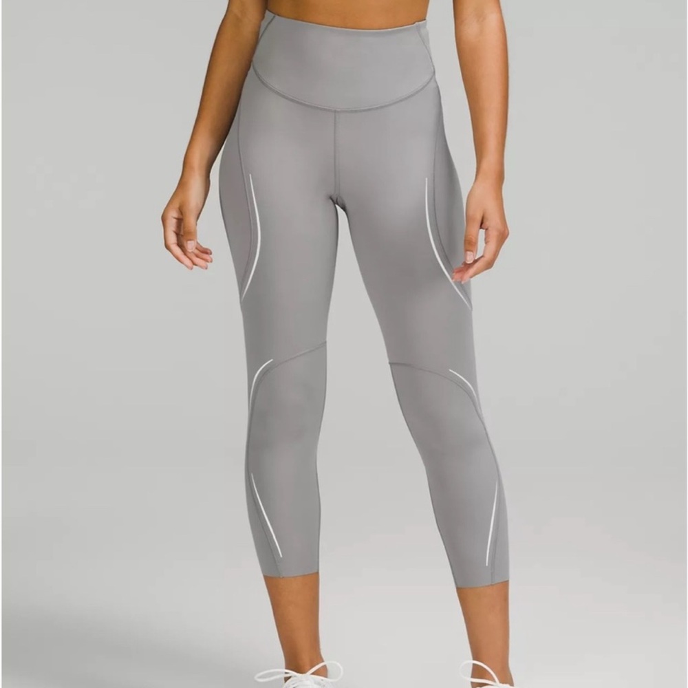 Lululemon gray running legging